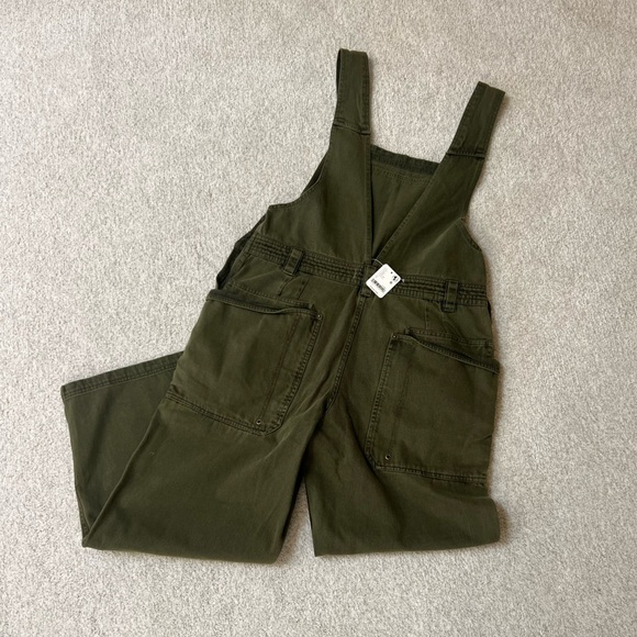 NWT Free People overall – size large - Picture 3 of 7